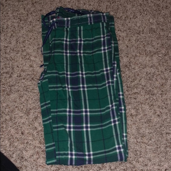 Victoria's Secret Other - Victoria secret green and navy pajama pants